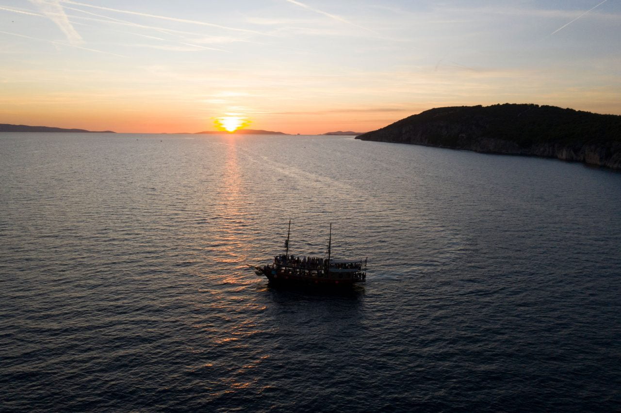 Sunset Split Korsaro Tour