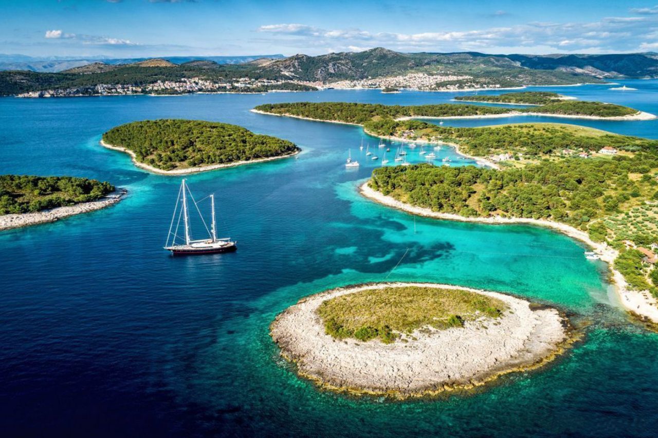 pakleni islands tour from split